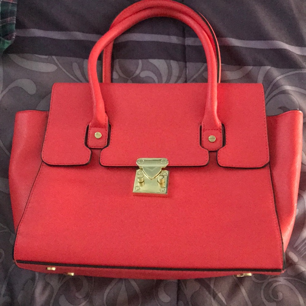 Coral handbag